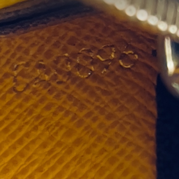 Lv Grooms cles key holder wallet in good condition - Picture 11 of 11